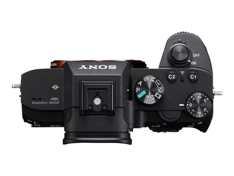 Sony a7 III ILCE-7M3 Digital camera mirrorless 24.2 MP Full Frame 4K 30 fps – body only Wi-Fi, NFC Bluetooth